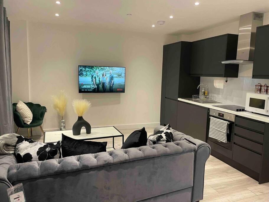 Stylish And Cosy 2 Bedroom Flat In Croydon Luaran gambar