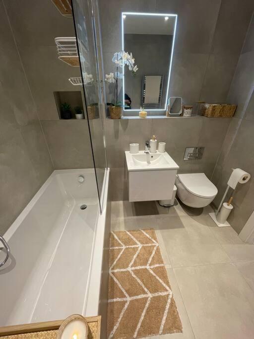 Stylish And Cosy 2 Bedroom Flat In Croydon Luaran gambar